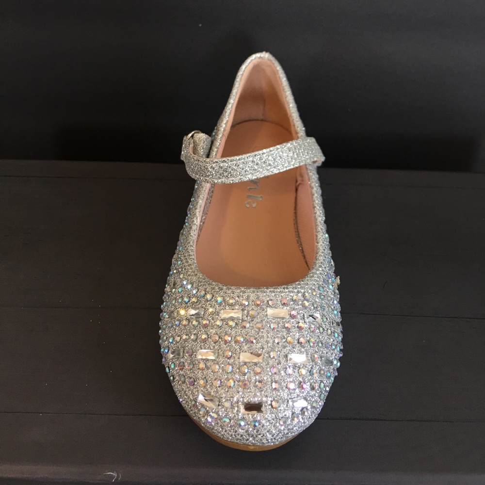 Mika-41 - Picture 3 of 5